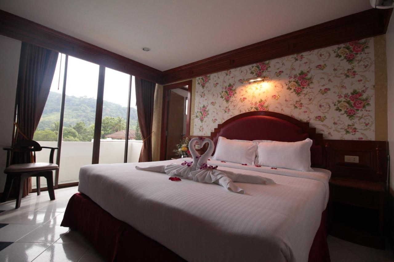 Taj Phuket Inn Patong Exterior photo
